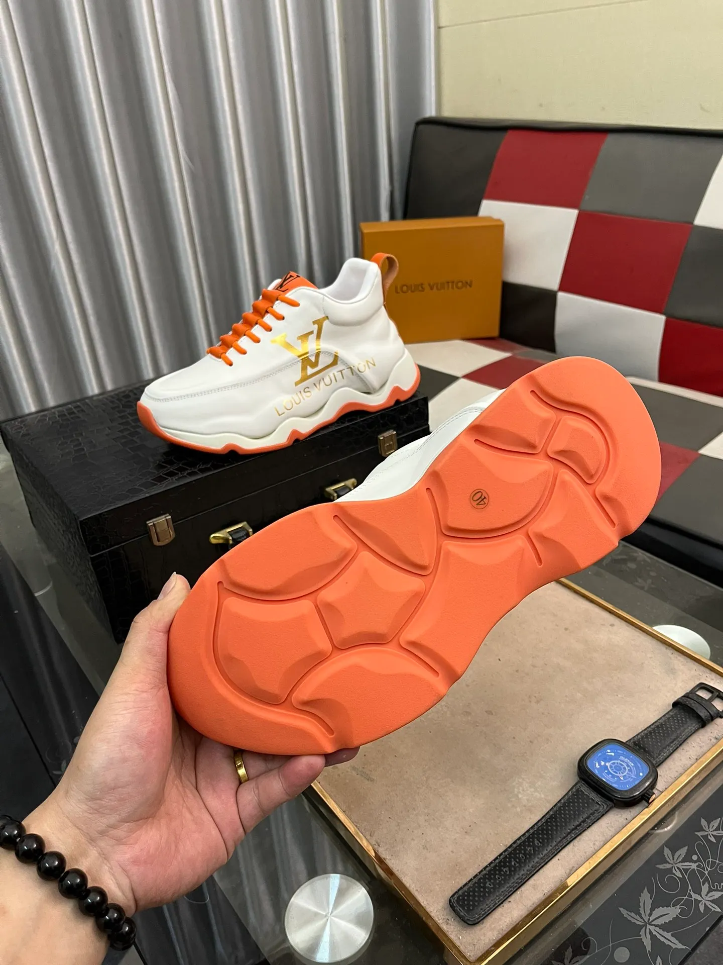 Men's shoes 💰640⌚️⌚️ (GUCCI) Gucci official website men's casual shoes synchronization style, the upper is made of cowhide with imported new brand elements Gucci, showing a good atmosphere, simple design and slip-on style, super versatile, 🐷 leather lining, rubber outsole, size 38-44